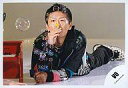 【中古】生写真(ジャニーズ)/アイドル/V6 V6/森田剛/横型・衣装黒・右手シャボン玉・仰向け・背景グレー/公式生写真