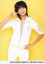 【中古】生写真(ハロプロ)/アイドル/Berryz工房 Berryz工房/徳永千奈美/膝上・衣装白・ジャージ・右手ピース・左手腰・口閉じ・背景黄色/公式生写真
