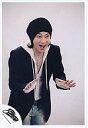 【中古】生写真(ジャニーズ)/アイドル/SMAP SMAP/中居正広/膝上・黒のジャケット・白のフード付きパーカー・両手パー・口開け・ニット帽黒・ジーンズ/公式生写真