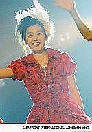 【中古】生写真(ハロプロ)/アイドル/モーニング娘。 モーニング娘。/久住小春/ライブフォト・膝上・衣装赤・右手伸ばし・笑顔/公式生写真