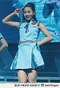 【中古】生写真(ハロプロ)/アイドル/Berryz工房 Berryz工房/須藤茉麻/ライブフォト・膝上・衣装水色・右手頭・左手腰/公式生写真
