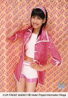 【中古】生写真(ハロプロ)/アイドル/°C-ute °C-ute/梅田えりか/衣装ピンク.白・膝上・左手腰・右手ピース・背景オレンジ・Alo-Hello/公式生写真