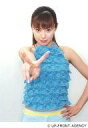 【中古】生写真(ハロプロ)/アイドル/Hello!Project 松浦亜弥/上半身・衣装青・右手ピース・左手腰・背景白/公式生写真