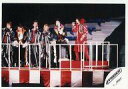 【中古】生写真(ジャニーズ)/アイドル/ジャニーズ J-FRIENDS/集合(6人)堂本・長瀬・森田・坂本・山口・長野/ライブフォト・横型・衣装黒赤・全身/公式生写真