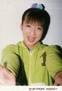 【中古】生写真(ハロプロ)/アイドル/モーニング娘。 モーニング娘。/辻希美/バストアップ・衣装緑・両手突き出し・背景白/公式生写真