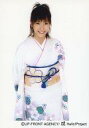 【中古】生写真(ハロプロ)/アイドル/モーニング娘 モーニング娘。/藤本美貴/膝上・白の花柄着物・両手後ろ・笑顔/公式生写真