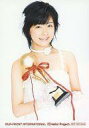 【中古】生写真(ハロプロ)/アイドル/Berryz工房 Berryz工房/清水佐紀/上半身・衣装白・両手トロフィー・背景白/公式生写真