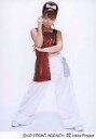 【中古】生写真(ハロプロ)/アイドル/モーニング娘。 モーニング娘。/辻希美/全身・衣装赤・ズボン白・右手顔・背景白/公式生写真