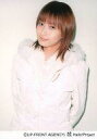 【中古】生写真(ハロプロ)/アイドル/モーニング娘。 モーニング娘。/藤本美貴/腰上・衣装白・両手後ろ・背景白/公式生写真