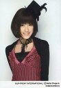 【中古】生写真(ハロプロ)/アイドル/Berryz工房 Berryz工房/夏焼雅/バストアップ・ストライプ柄赤.黒・両手後ろ・背景白/成増臨時店開催記念