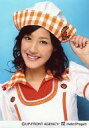【中古】生写真(ハロプロ)/アイドル/Berryz工房 Berryz工房/夏焼雅/バストアップ・衣装オレンジ白・膝上帽子・背景水色/公式生写真
