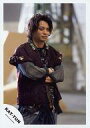 【中古】生写真(ジャニーズ)/アイドル/KAT-TUN KAT-TUN/田中聖/膝上・衣装紫.グレー・腕組み・右向き/公式生写真