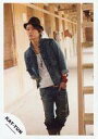 【中古】生写真(ジャニーズ)/アイドル/KAT-TUN KAT-TUN/亀梨和也/膝上・ジーンズ・デニム・帽子・左手ポケット・ネックレス/公式生写真