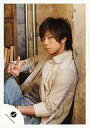 【中古】生写真(ジャニーズ)/アイドル/Kis-My-Ft2 Kis-My-Ft2/北山宏光/上半身・ベージュ色シャツ・右手ピース・ジーンズ/公式生写真