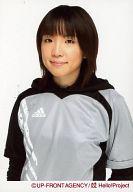 【中古】生写真(ハロプロ)/アイドル/音楽ガッタス 音楽ガッタス/是永美記/上半身・衣装グレー黒・背景白/公式生写真