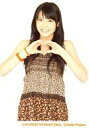 【中古】生写真(ハロプロ)/アイドル/°C-ute °C-ute/矢島舞美/膝上・衣装茶色・黒・花柄・両手でハートの形・笑顔/公式生写真