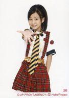 【中古】生写真(ハロプロ)/アイドル/°C-ute 14 ： °C-ute/萩原舞/膝上・右手パー・衣装赤・チェック/公式生写真(3)