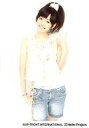 【中古】生写真(ハロプロ)/アイドル/°C-ute °C-ute/鈴木愛理/膝上・衣装白・ジーンズ・右手腰・左手ピース・笑顔/公式生写真