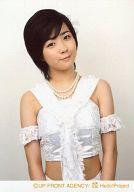 【中古】生写真(ハロプロ)/アイドル/Berryz工房 Berryz工房/清水佐紀/上半身・衣装白・へそ出し・首傾げ・背景白/公式生写真