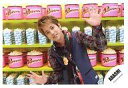 【中古】生写真(ジャニーズ)/アイドル/嵐 嵐/二宮和也/横型・上半身・ベスト紺・シャツ赤チェック・両手パー・背景ポップコーン/公式生写真