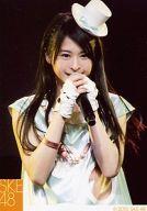 【中古】生写真(AKB48・SKE48)/アイドル/SKE48 小木曽汐莉/ライブフォト・上半身・衣装水色・両手マイク/公式生写真