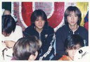 【中古】生写真(ジャニーズ)/アイドル/ジャニーズJr. ジャニーズJr./高木誠一郎・町田慎吾/横型・上半身・ジャージ黒・座り・背景煉瓦/公式生写真