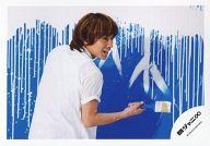 【中古】生写真(ジャニーズ)/アイドル/関ジャニ∞ 関ジャニ∞/安田章大/横型・上半身・シャツ白・後ろ向..