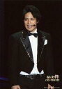 【中古】生写真(ジャニーズ)/アイドル/ジャニーズWEST ジャニーズWEST/桐山照史/ライブフォト・上半身・衣装黒・白・イヤホンマイク・口開け/「なにわ侍 ハローTOKYO!!」 公式生写真