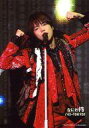 【中古】生写真(ジャニーズ)/アイドル/7WEST 7WEST/重岡大毅/ライブフォト・膝上・衣装赤.黒・両手グー・スタンドマイク・顔傾げ/なにわ侍 ハローTOKYO!!