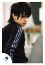 【中古】生写真(ジャニーズ)/アイドル/Travis Japan Travis Japan/阿部顕嵐/バストアップ・ジャージ黒.銀・右向き・口閉じ・室内/公式生...