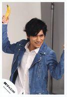 【中古】生写真(ジャニーズ)/アイドル/関ジャニ∞ 関ジャニ∞/錦戸亮/上半身・デニムジャケット青・イン..