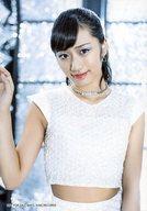 【中古】生写真(AKB48 SKE48)/アイドル/AKB48 藤田奈那/上半身 衣装白 右手壁/CD「右足エビデンス」外付け特典ランダム配布生写真(対象店舗購入特典)