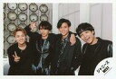 【中古】生写真(ジャニーズ)/アイドル/ジャニーズWEST ジャニーズWEST/集合(4人)/横型・上半身・衣装黒・藤井肩組み・右手上げ・神山右手ピース/「逆転Winner」Music clip -cool ver.- 撮影オフ/公式生写真(3)