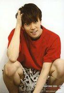 【中古】生写真(ジャニーズ)/アイドル/ふぉ～ゆ～ ふぉーゆー/辰巳雄大/膝上・しゃがみ・衣装赤・ボトムス白.黒・右手頭・背景白/PLAYZONE 1986...2014★ありがとう!～青山劇場★