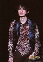 【中古】生写真(ジャニーズ)/アイドル/A.B.C-Z A.B.C-Z/戸塚祥太/ライブフォト・膝上・衣装茶黒・豹柄・目線左/「JOHNNYS’World201...