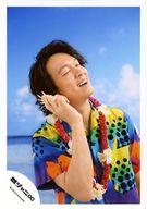 【中古】生写真(ジャニーズ)/アイドル/関ジャニ∞ 関ジャニ∞/丸山隆平/上半身・衣装カラフル・花の首飾..
