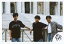 【中古】生写真(ジャニーズ)/アイドル/光GENJI 光GENJI/佐藤敦啓・山本淳一・赤坂晃/横型・膝上・衣装黒グレー・両手手すり・背景階段・右手サングラス/公式生写真 480円