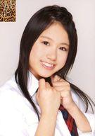 【中古】生写真(AKB48・SKE48)/アイドル/NMB48 沖田彩華/バストアップ・衣装白・赤・チェック柄・ネクタイ・両手グー・顎/個人生写真 第3弾 公式生写真