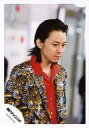 【中古】生写真(ジャニーズ)/アイドル/関ジャニ∞ 関ジャニ∞/渋谷すばる/上半身・衣装虎柄・黒・赤・両手下げ・顔右向き・目線下・「キング オブ 男!」/公式生...