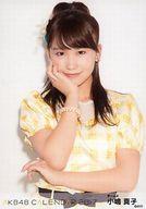 【中古】生写真(AKB48・SKE48)/アイドル/AKB48 小嶋真子/2017 AKB48 カレンダー(卓上) 楽天ブックス限定予約特典生写真