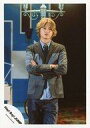 【中古】生写真(ジャニーズ)/アイドル/Hey! Say! JUMP Hey!Say!JUMP/高木雄也/膝上・衣装グレー・ネクタイ黒・シャツ青・腕組み・目線上/「Give Me Love」PV&ジャケ写撮影/公式生写真