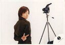 【中古】生写真(ジャニーズ)/アイドル/ジャニーズ ジャニーズ/生田斗真/横型・上半身・衣装茶色・後ろ向き・左手ピース・カメラ/公式生写真(3)