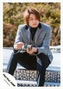 【中古】生写真(ジャニーズ)/アイドル/Hey! Say! JUMP Hey!Say!JUMP/高木雄也/膝上・座り・衣装グレー白黒・両手釣竿・顔右向き・目線右・階段/「Funky Time」PV&ジャケ写撮影/公式生写真
