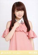 【中古】生写真(乃木坂46)/アイドル/乃木坂46 秋元真夏/上半身・つけ襟/2017.July-V 会場限定ランダム生写真