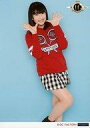 【中古】生写真(ハロプロ)/アイドル/モーニング娘。’16 モーニング娘。’16/羽賀朱音/膝上・衣装赤・白・黒・チェック柄・背景水色・両手パー・笑顔・2Lサイズ/演劇女子部「続・11人いる!東の地平・西の永遠」ソロ2L判生写真セットB【羽賀朱音】