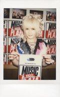 【エントリーで全品ポイント10倍!(7月26日01:59まで)】【中古】生写真(男性)/ヴィジュアル系バンド/DOG in Theパラレルワールドオーケストラ DOG in The パラレルワールドオーケストラ/メイ/上半身・衣装白・黒・青・ピンク・両手袋/生チェキ