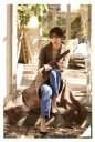 【中古】生写真(乃木坂46)/アイドル/乃木坂46 西野七瀬/全身・座り・衣装ベージュ・茶・コート・腕交差・左足上げ/「西野七瀬 卒業」ランダム生写真
