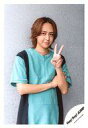 【中古】生写真(ジャニーズ)/アイドル/Hey! Say! JUMP Hey!Say!JUMP/八乙女光/上半身・衣装緑・左手ピース・背景グレー/シングル「COSMIC☆HUMAN」MV&ジャケ写撮影オフショット/公式生写真