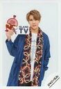 【中古】生写真(ジャニーズ)/アイドル/7 MEN 侍 7 MEN 侍/佐々木大光/膝上・衣装青・白・右手ロゴ持ち・背景白/JOHNNYS’ ISLAND STORE オフショット/公式生写真