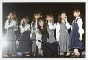 【中古】生写真(乃木坂46)/アイドル/乃木坂46 No.135 ： 集合(7人)/ライブフォト 横型 膝上 衣装グレー 紺 白 センター大園 左手マイク/CHOOSE 5 PHOTOS ～真夏の全国ツアー2019 LIVE PHOTO Ver.～